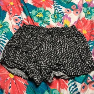 Old Navy flowy shorts
